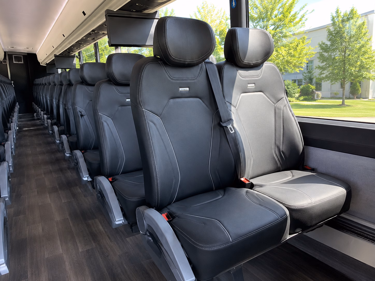 napa valley wine tour buses from vallejo carneros to calistoga