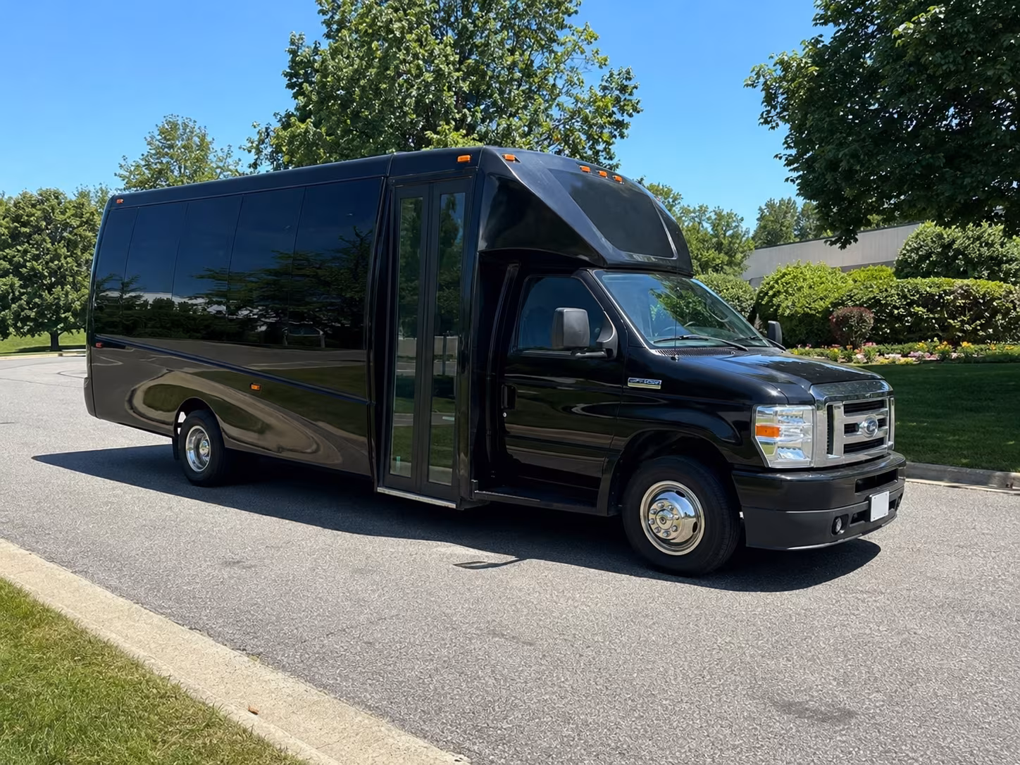 vallejo night on town party bus rental