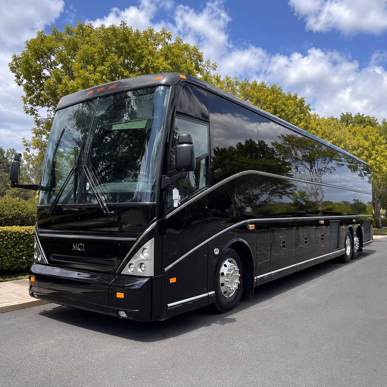 vallejocharterbuscompany com makes finding a bus to shoreline or the fox theater just as easy